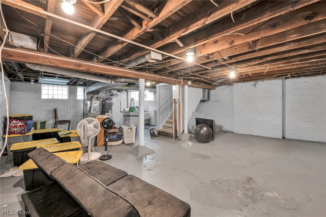 North Euclid Villas - Residential