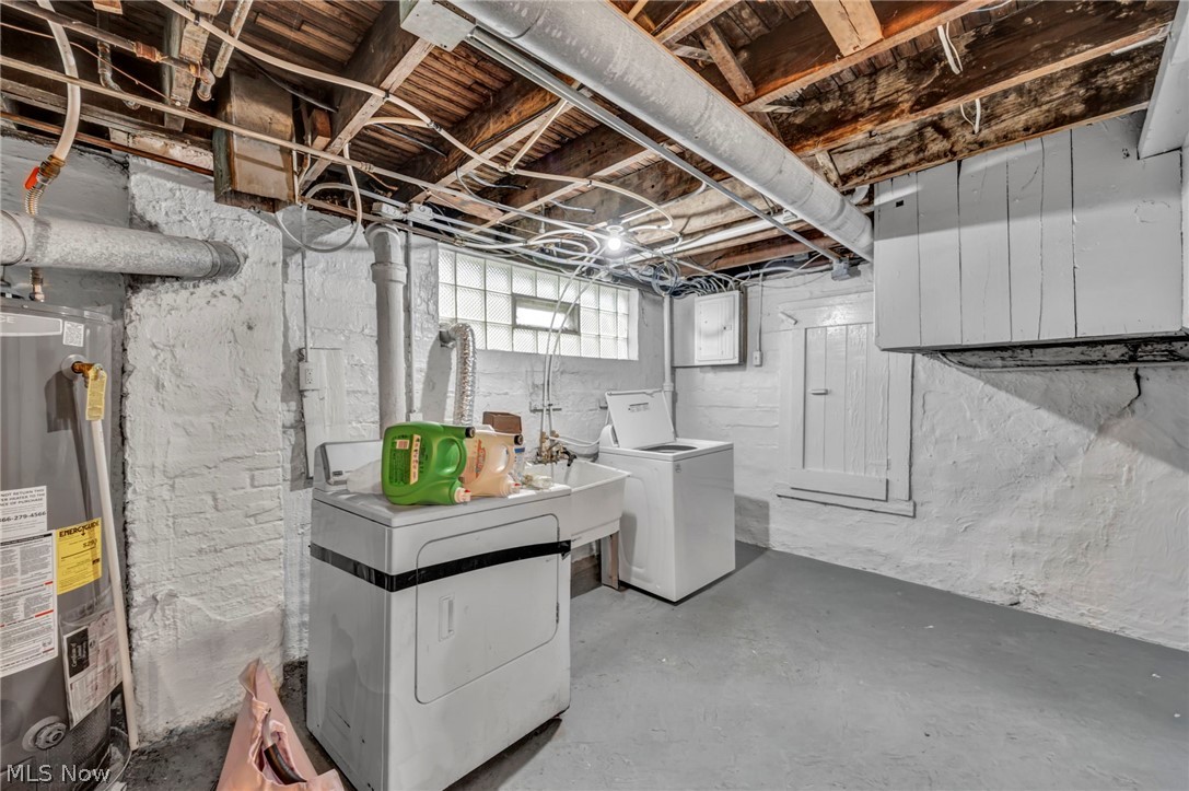 North Euclid Villas - Residential