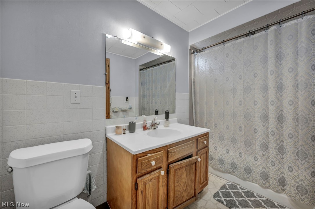 North Euclid Villas - Residential