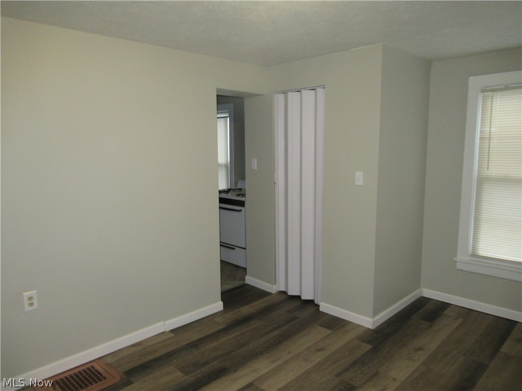 Elworthy Helwick - Residential Lease