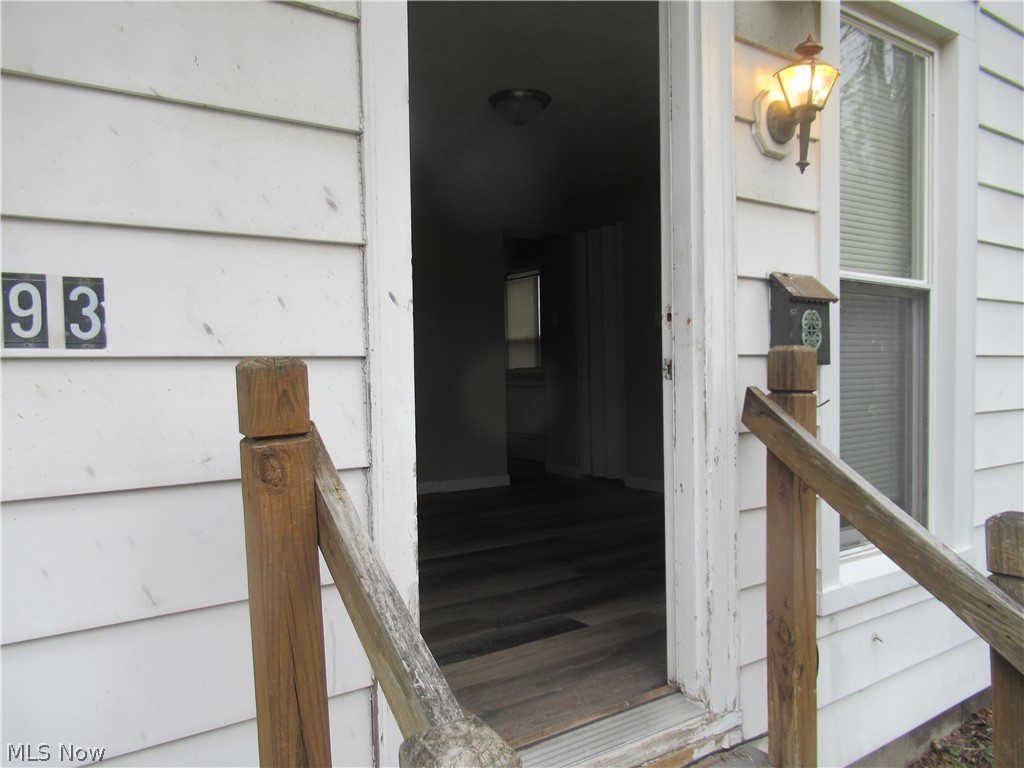 Elworthy Helwick - Residential Lease