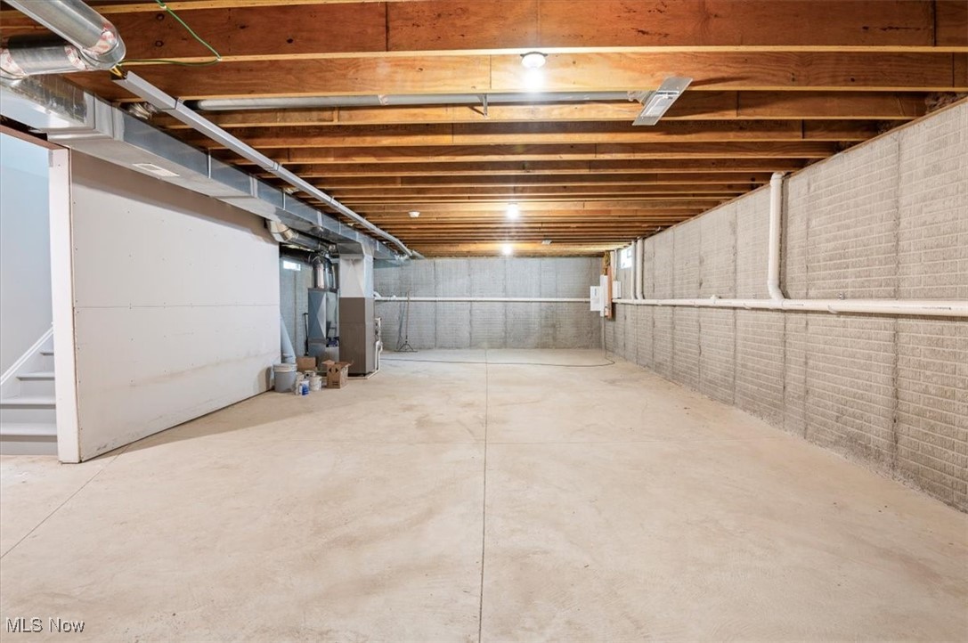 322 Bascule Drive, Lorain, Ohio image 33