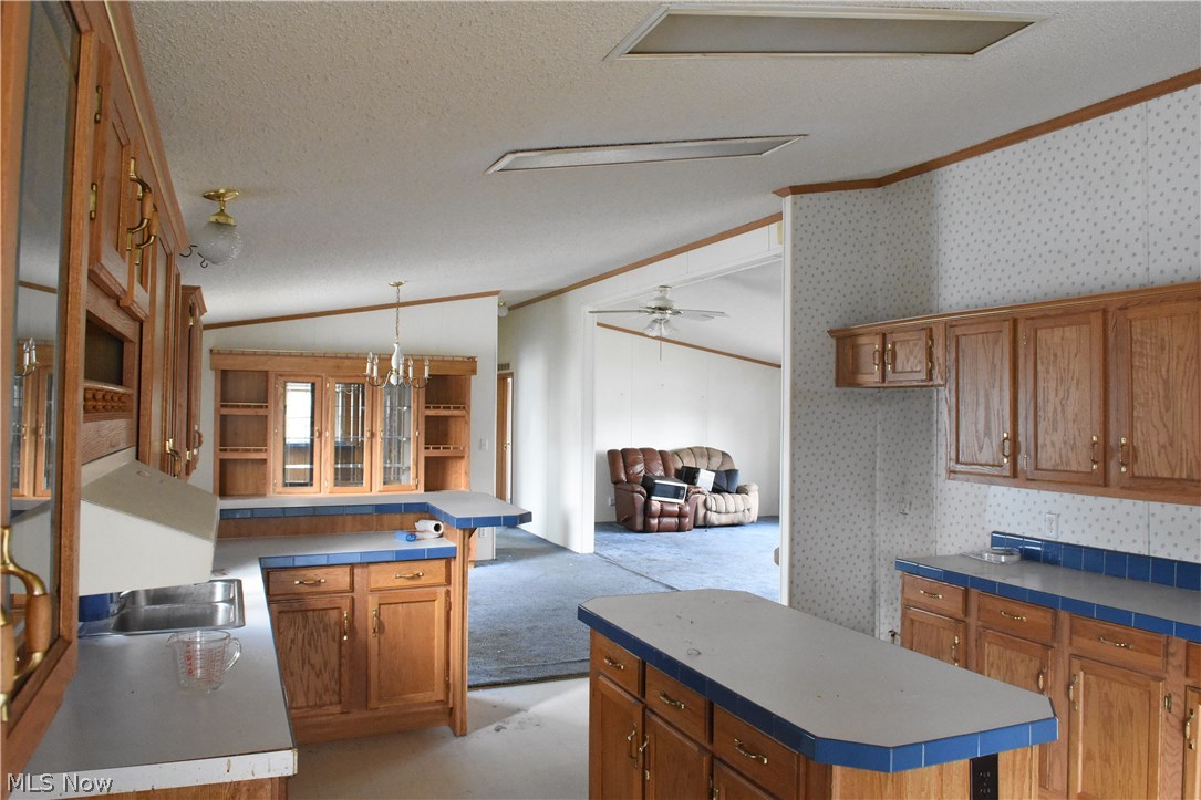 Andrew Reeses Add - Residential