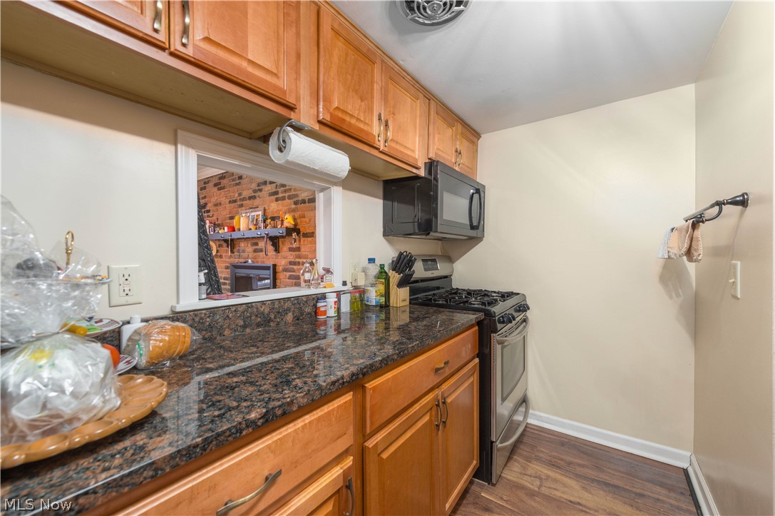 Carriage Hill Condo - Residential