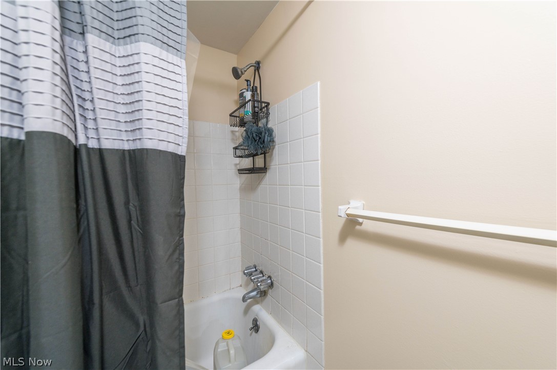 Carriage Hill Condo - Residential