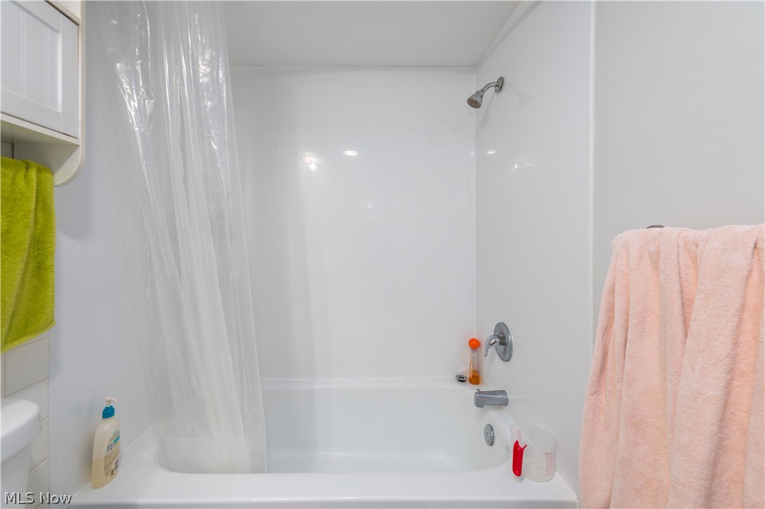 Carriage Hill Condo - Residential