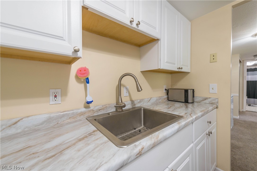 Carriage Hill Condo - Residential