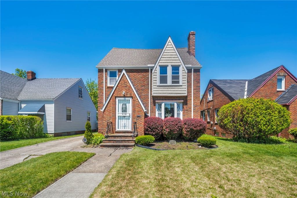 Photo of 16005 Throckley Avenue, Cleveland, OH 44128 (MLS # 5210485)