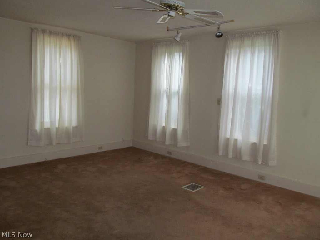 C M Oviatts - Residential