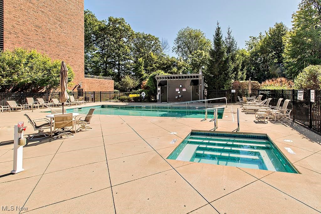 Point East Condominium - Residential