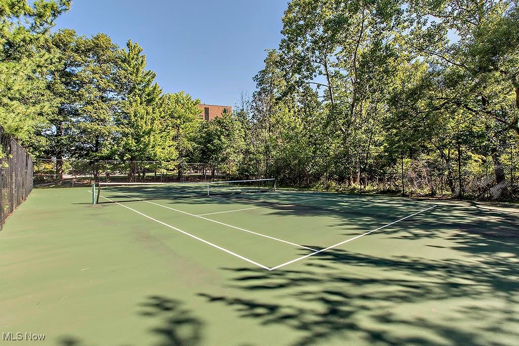 Point East Condominium - Residential