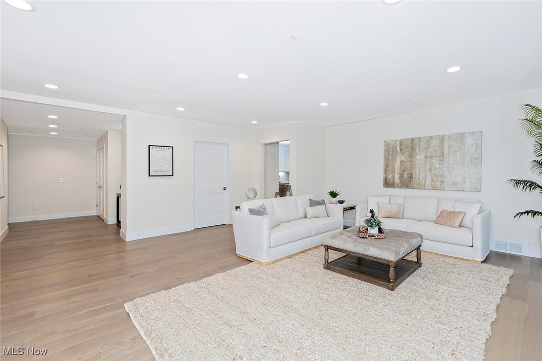 Point East Condominium - Residential