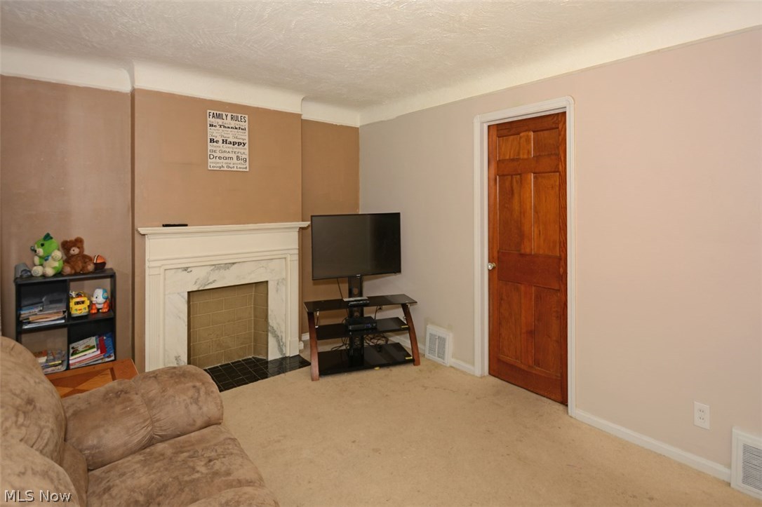 Eureka Park 03 - Residential