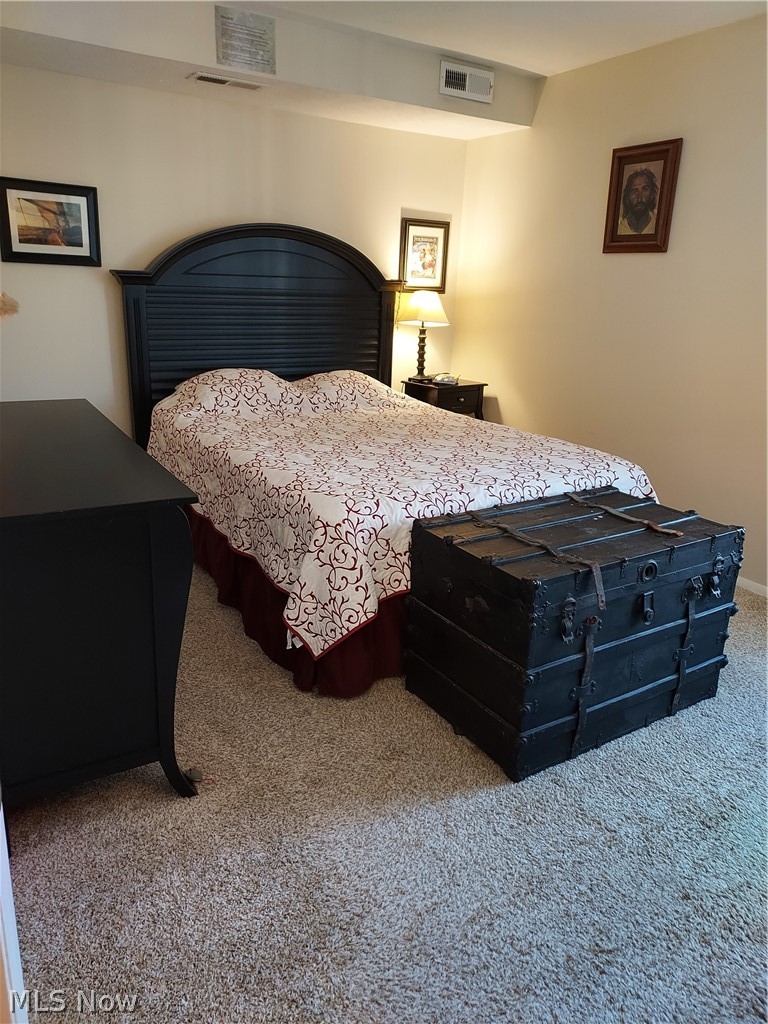 Mistly Lake Vlg/Mdws Ph Condo - Residential