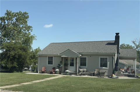 Homes For Sale - 425 Taylor Street<br/> Zanesville, OH 43701