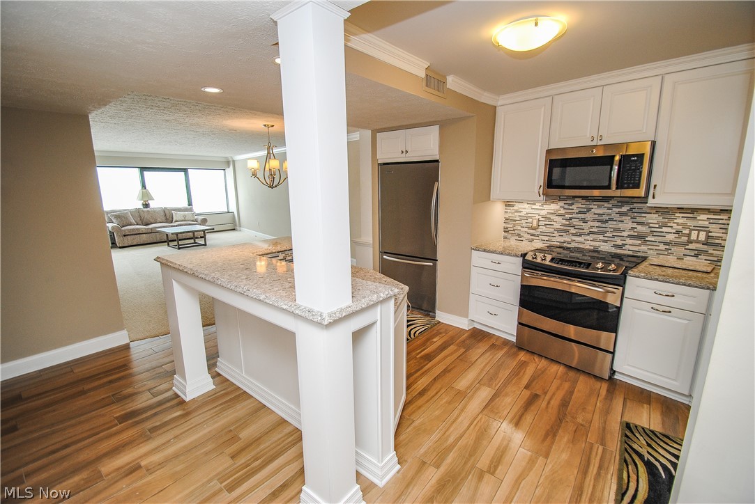 Lake Beach House Condo - Residential