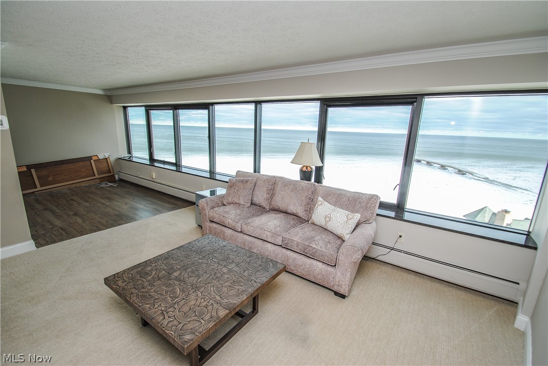 Lake Beach House Condo - Residential