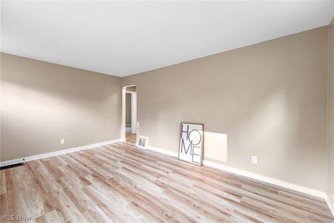 Tiny photo for 1632 Redwood Avenue, Akron, OH 44301 (MLS # 5240021)