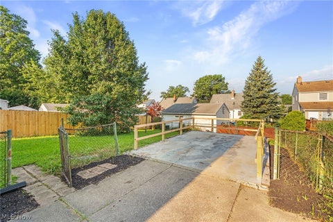 Tiny photo for 1632 Redwood Avenue, Akron, OH 44301 (MLS # 5240021)