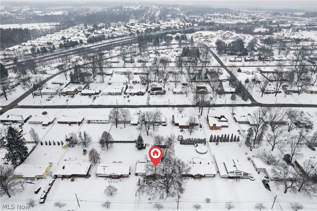 Photo of 236 Knollwood Drive, Wadsworth, OH 44281 (MLS # 5185396)