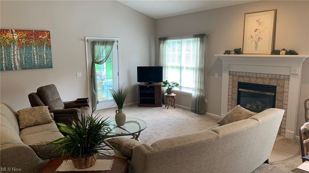 Quail Rdg Condo - Residential