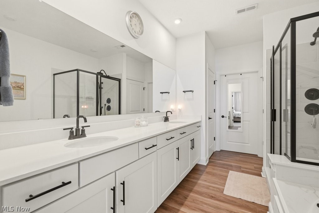 Lakes/Orange Sub Ph 7 - Residential
