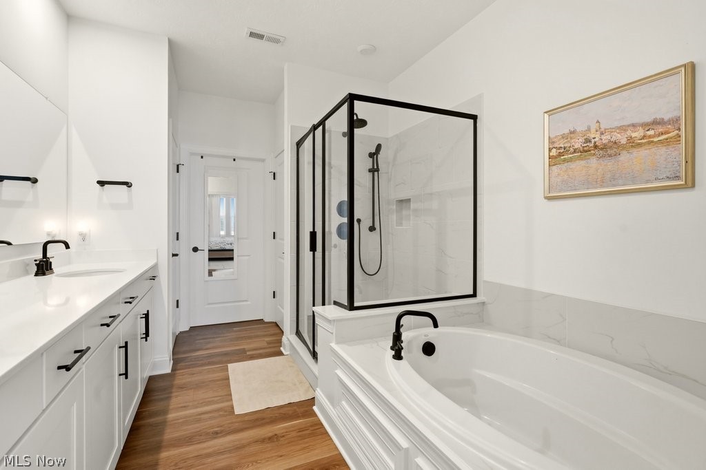 Lakes/Orange Sub Ph 7 - Residential