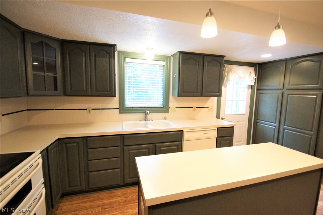 Lakeview - Residential