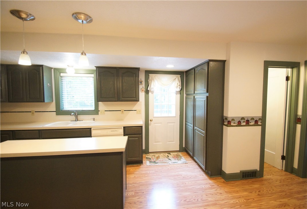 Lakeview - Residential