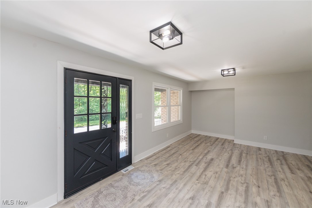 Richfield, Ohio 44286, United States, 3 Bedrooms Bedrooms, ,3 BathroomsBathrooms,Residential,Active,190038