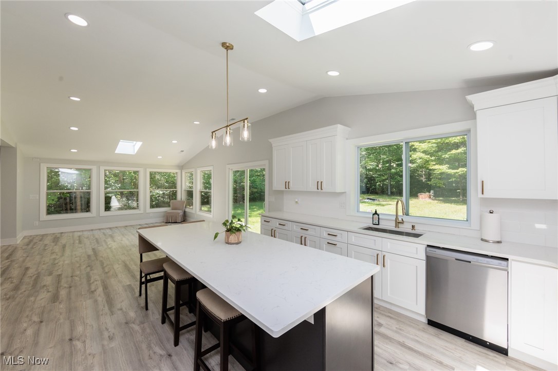 Richfield, Ohio 44286, United States, 3 Bedrooms Bedrooms, ,3 BathroomsBathrooms,Residential,Active,190038