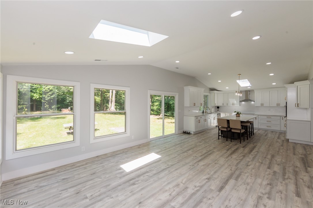 Richfield, Ohio 44286, United States, 3 Bedrooms Bedrooms, ,3 BathroomsBathrooms,Residential,Active,190038