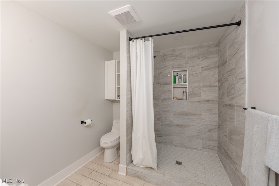 Richfield, Ohio 44286, United States, 3 Bedrooms Bedrooms, ,3 BathroomsBathrooms,Residential,Active,190038