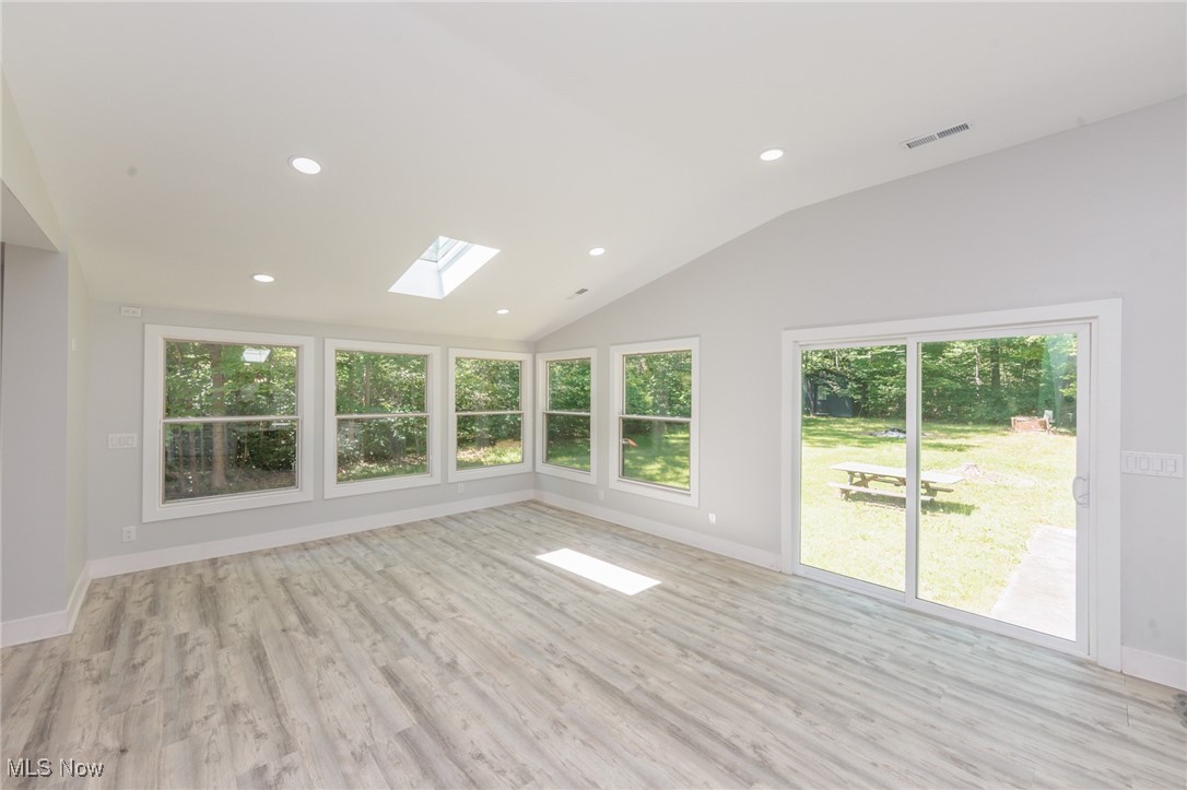 Richfield, Ohio 44286, United States, 3 Bedrooms Bedrooms, ,3 BathroomsBathrooms,Residential,Active,190038