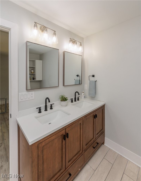 Richfield, Ohio 44286, United States, 3 Bedrooms Bedrooms, ,3 BathroomsBathrooms,Residential,Active,190038