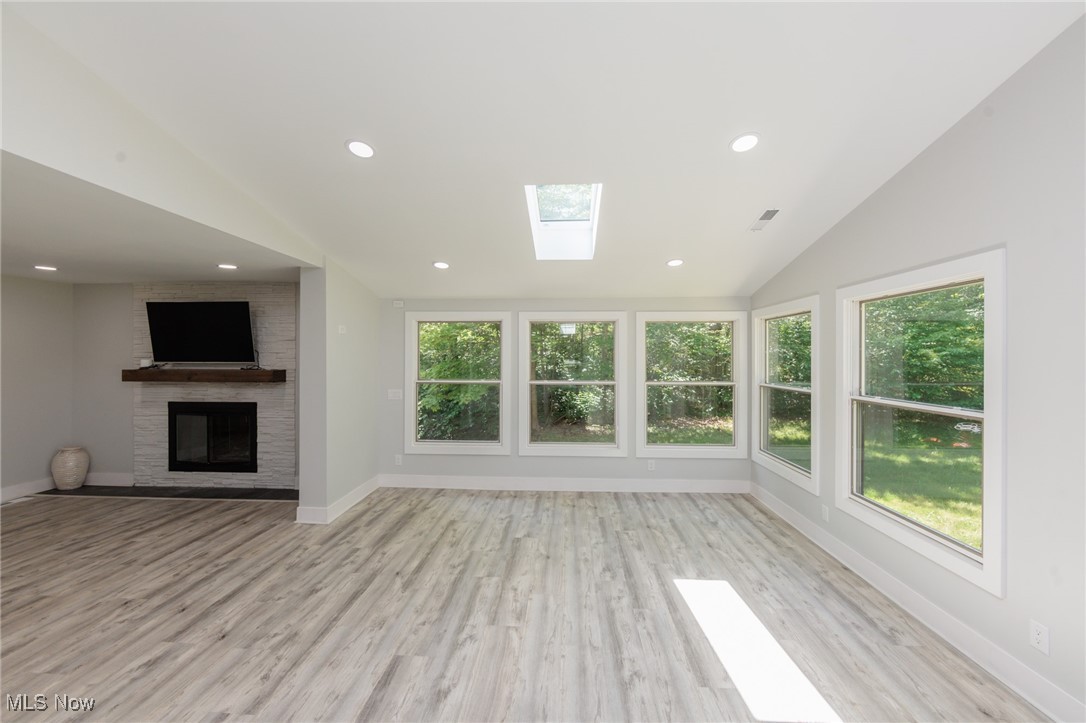 Richfield, Ohio 44286, United States, 3 Bedrooms Bedrooms, ,3 BathroomsBathrooms,Residential,Active,190038