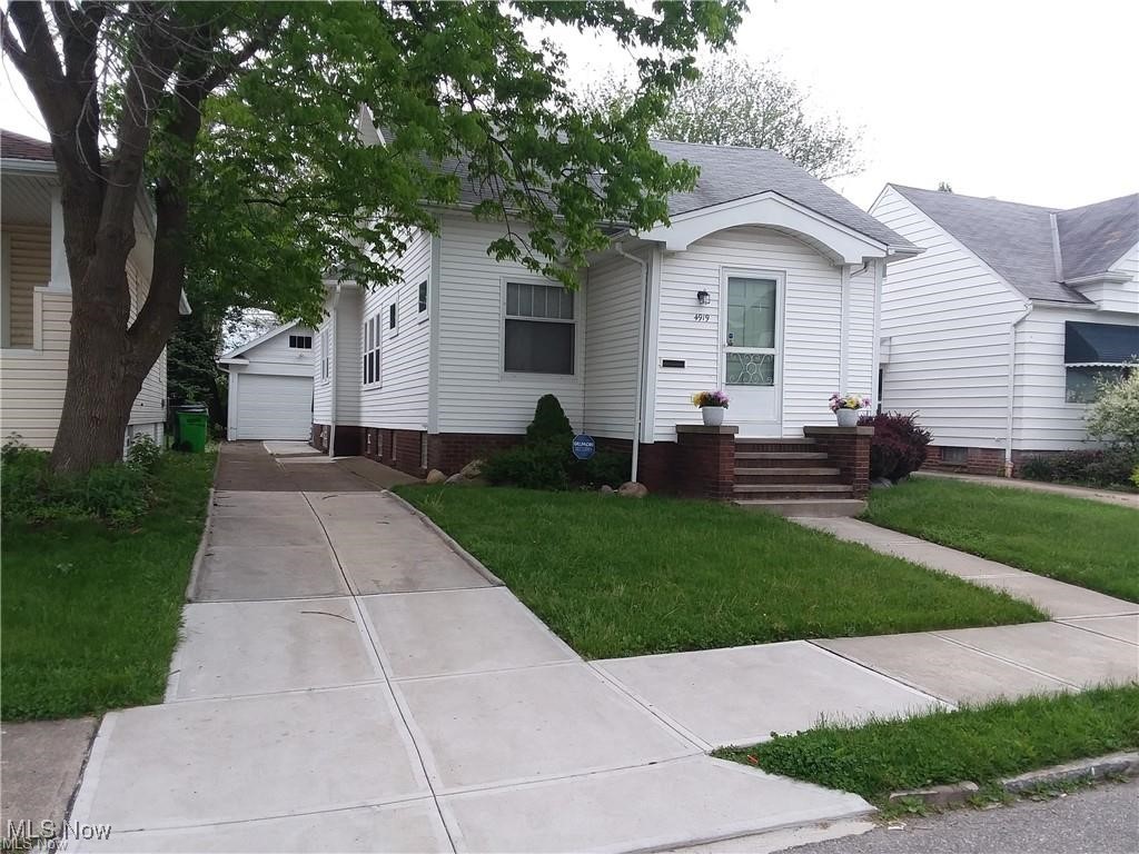 4919 E 107th Street, Garfield Heights, Ohio image 3