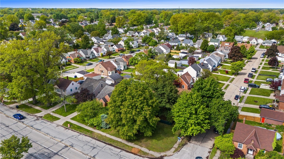 3134 W 140th