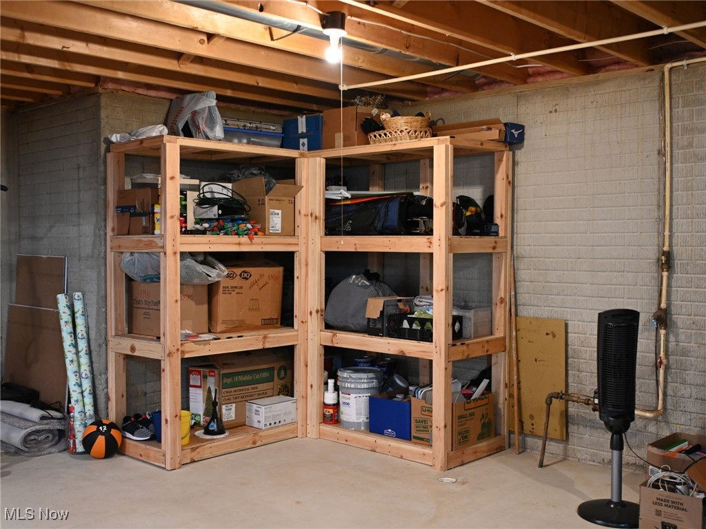 New Milford Estate - Residential