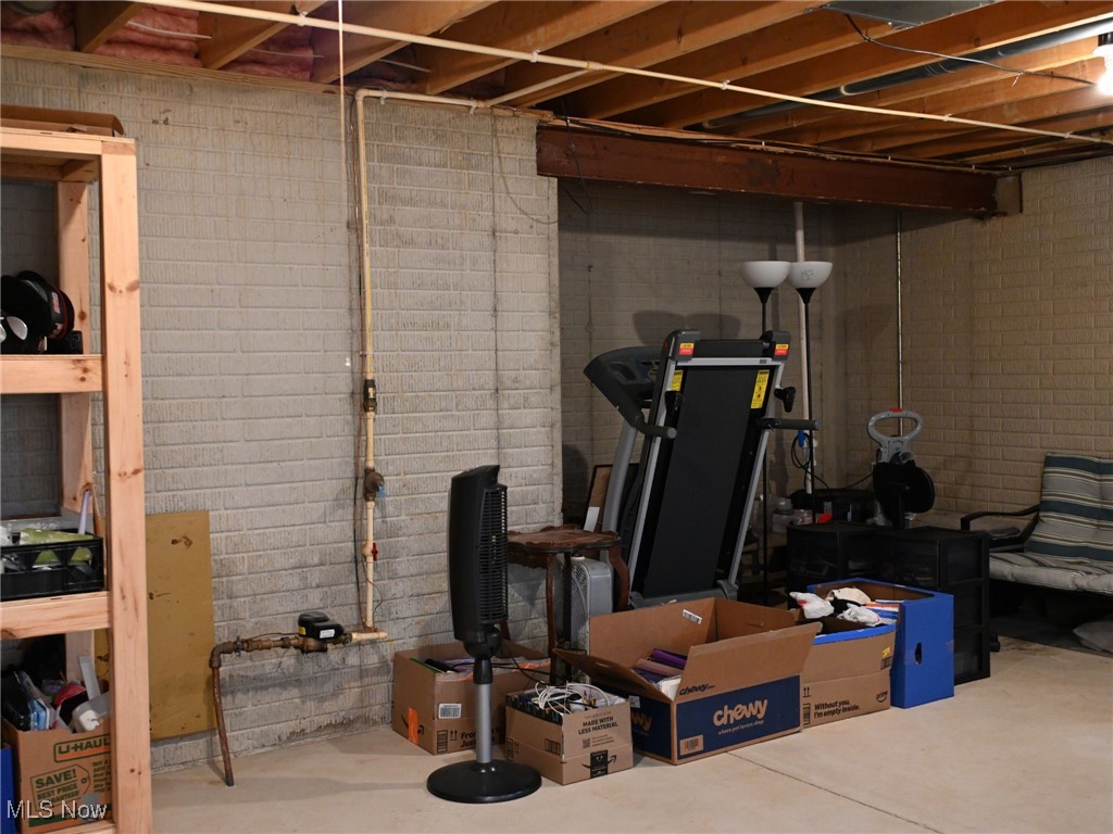 New Milford Estate - Residential