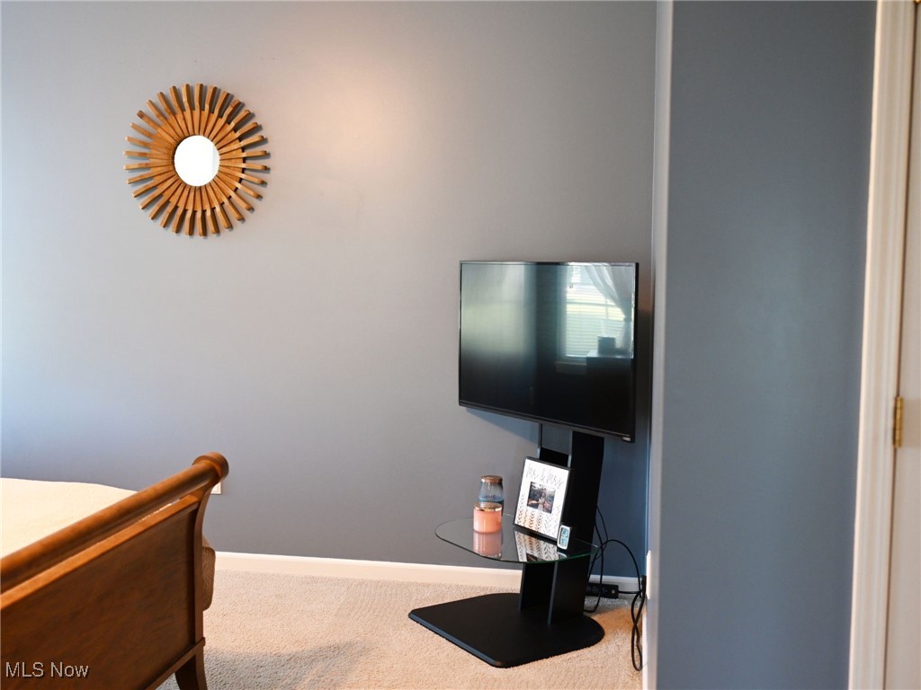 New Milford Estate - Residential