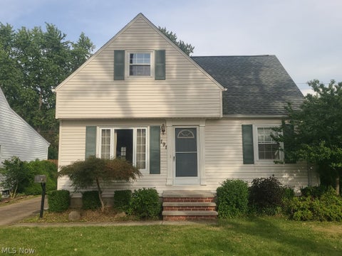 Photo for 191 Inwood Boulevard