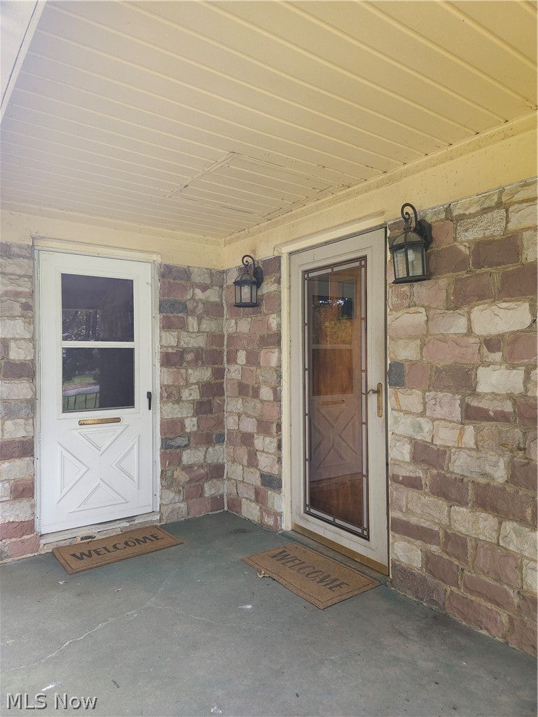 3251 Darrow Road