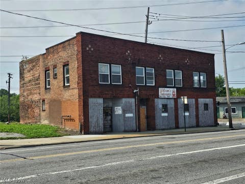 Multifamily For Sale - 9100 Miles Avenue<br/> Cleveland, OH 44105