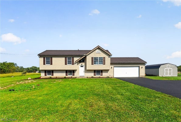 3250 HOAGLAND BLACKSTUB RD, CORTLAND, OH 44410 - Image f92fb5f0746a7dac98c80945c8e4a0f8/542984658