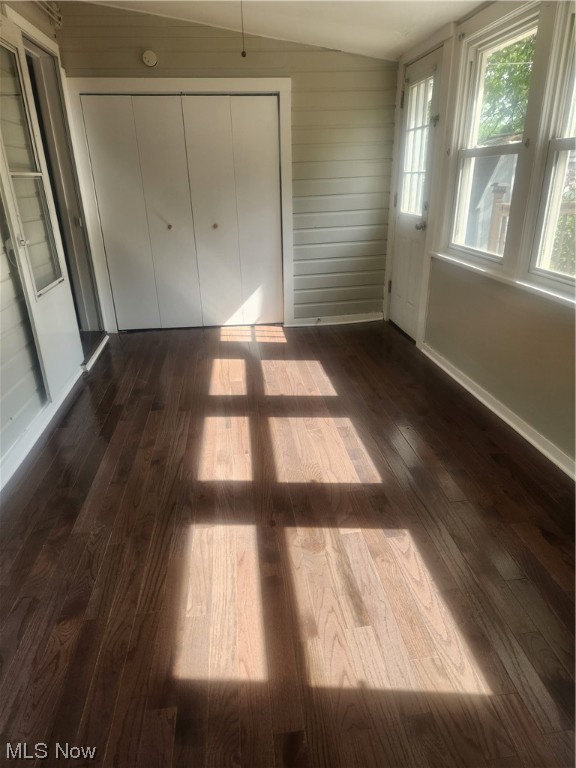 Vermillion/Lk 01 - Residential