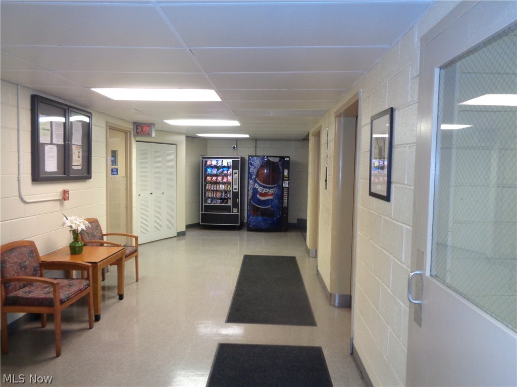 Lake House - Residential