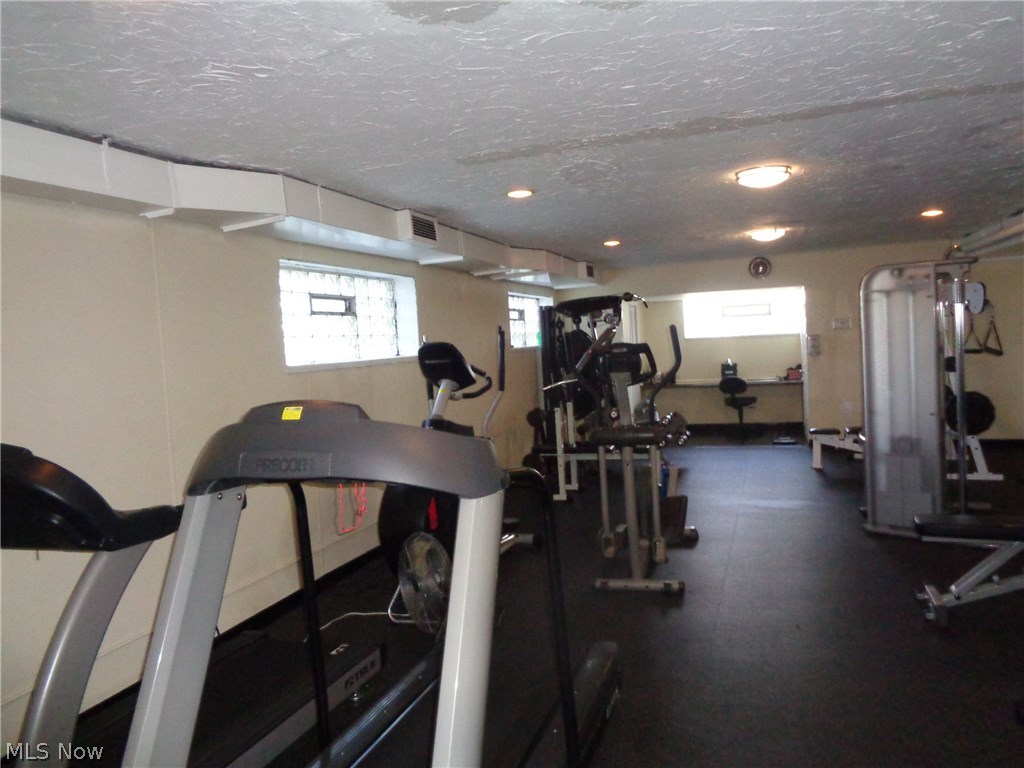 Lake House - Residential