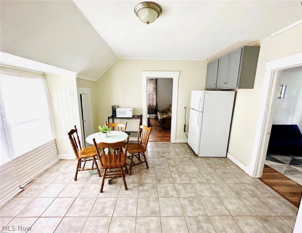 Rhodes Hartnell Barber & Selde - Residential Income