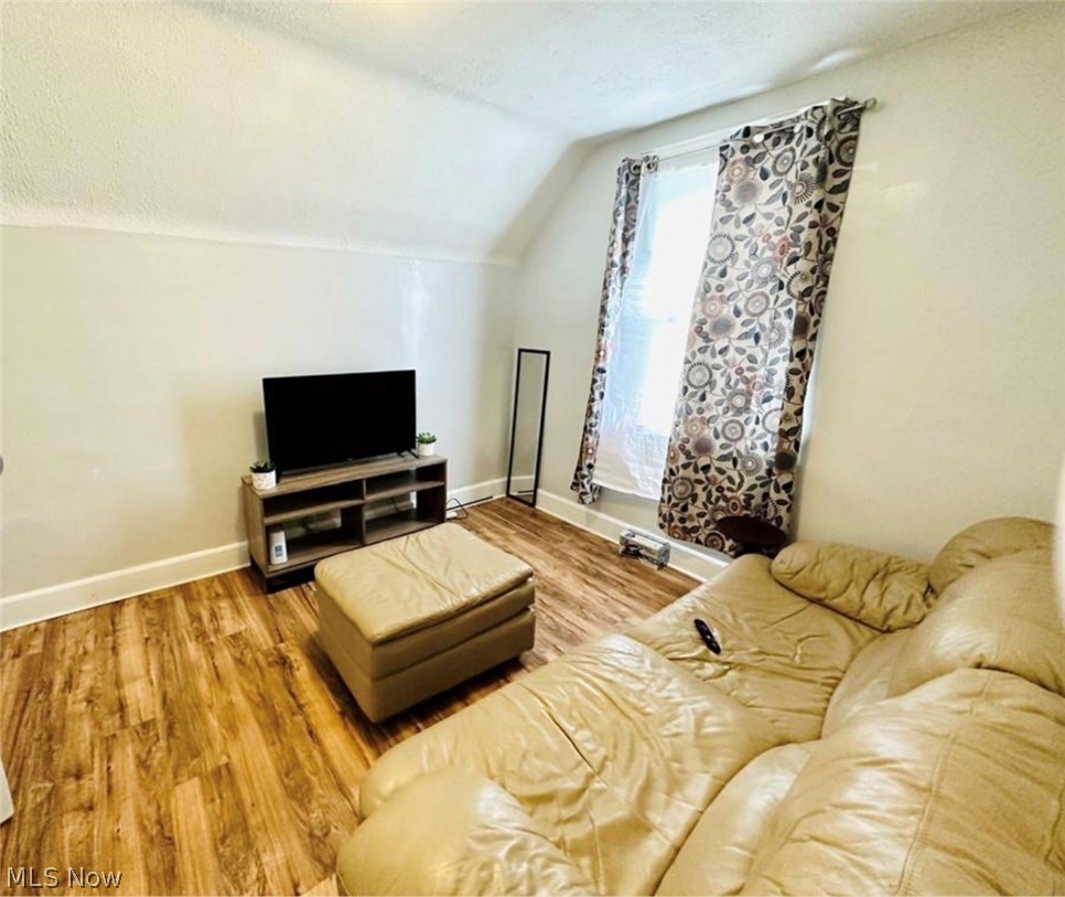 Rhodes Hartnell Barber & Selde - Residential Income